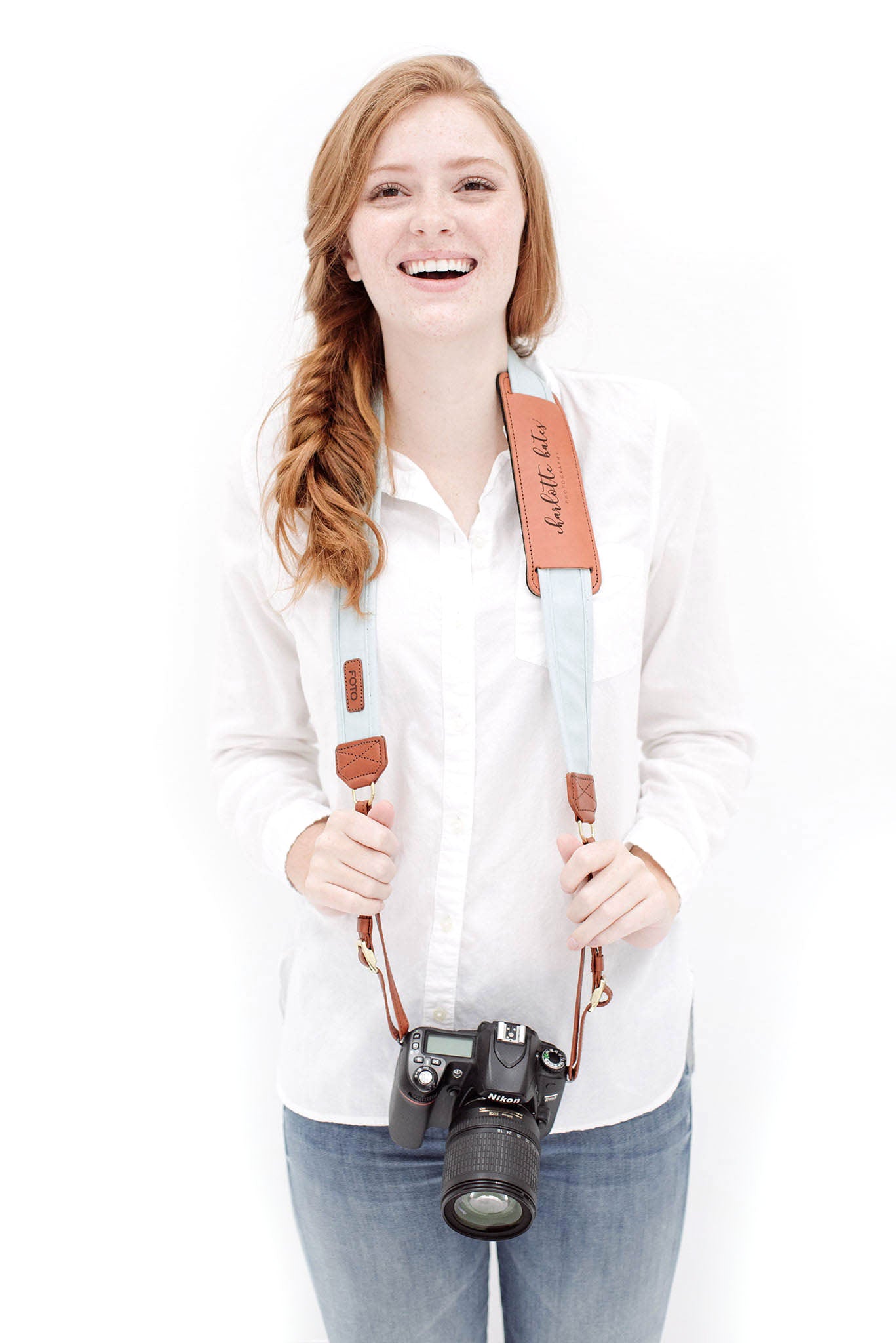 FOTO | Sky Fotostrap - a light blue canvas and genuine leather camera strap that can be personalized with a monogram or business logo, making it the perfect personalized gift! 