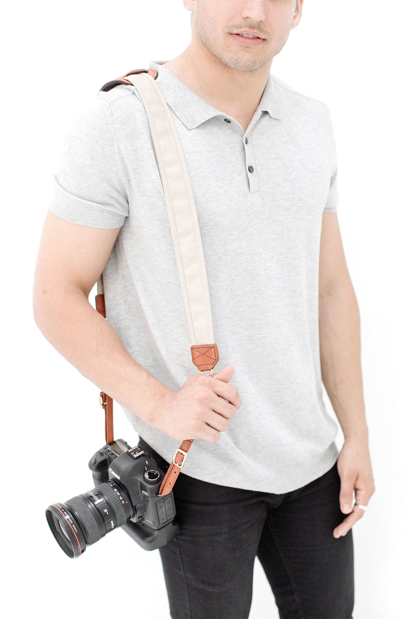 FOTO | Stone Fotostrap - a khaki canvas and genuine leather camera strap that can be personalized with a monogram or business logo, making it the perfect personalized gift! 