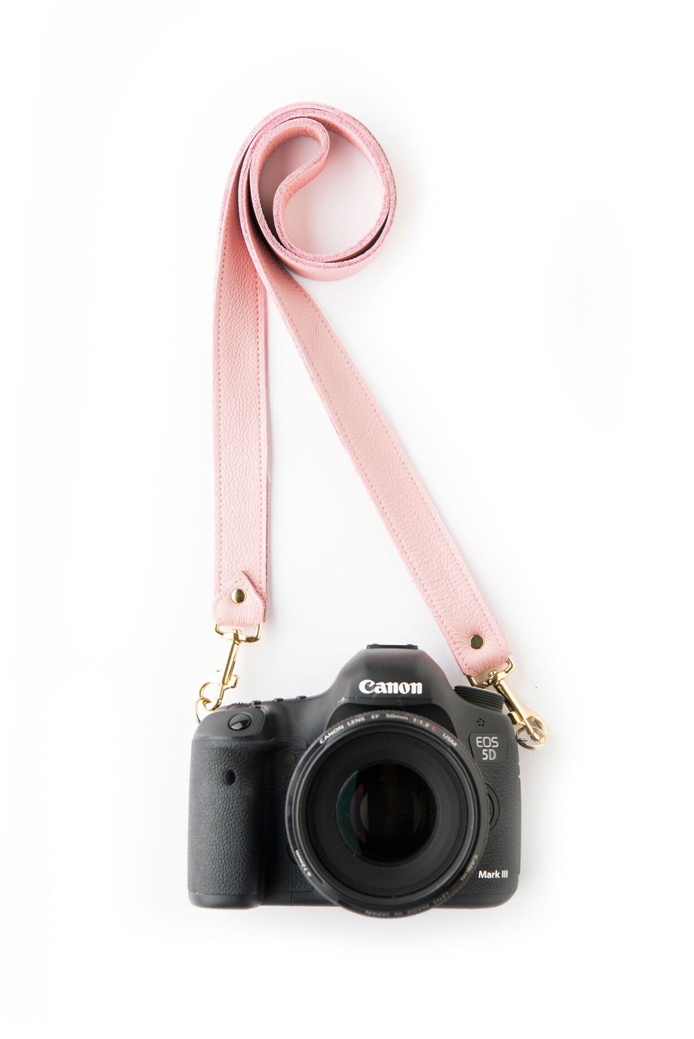 foto - Personalized Leather Camera Straps That Elevate Your Brand